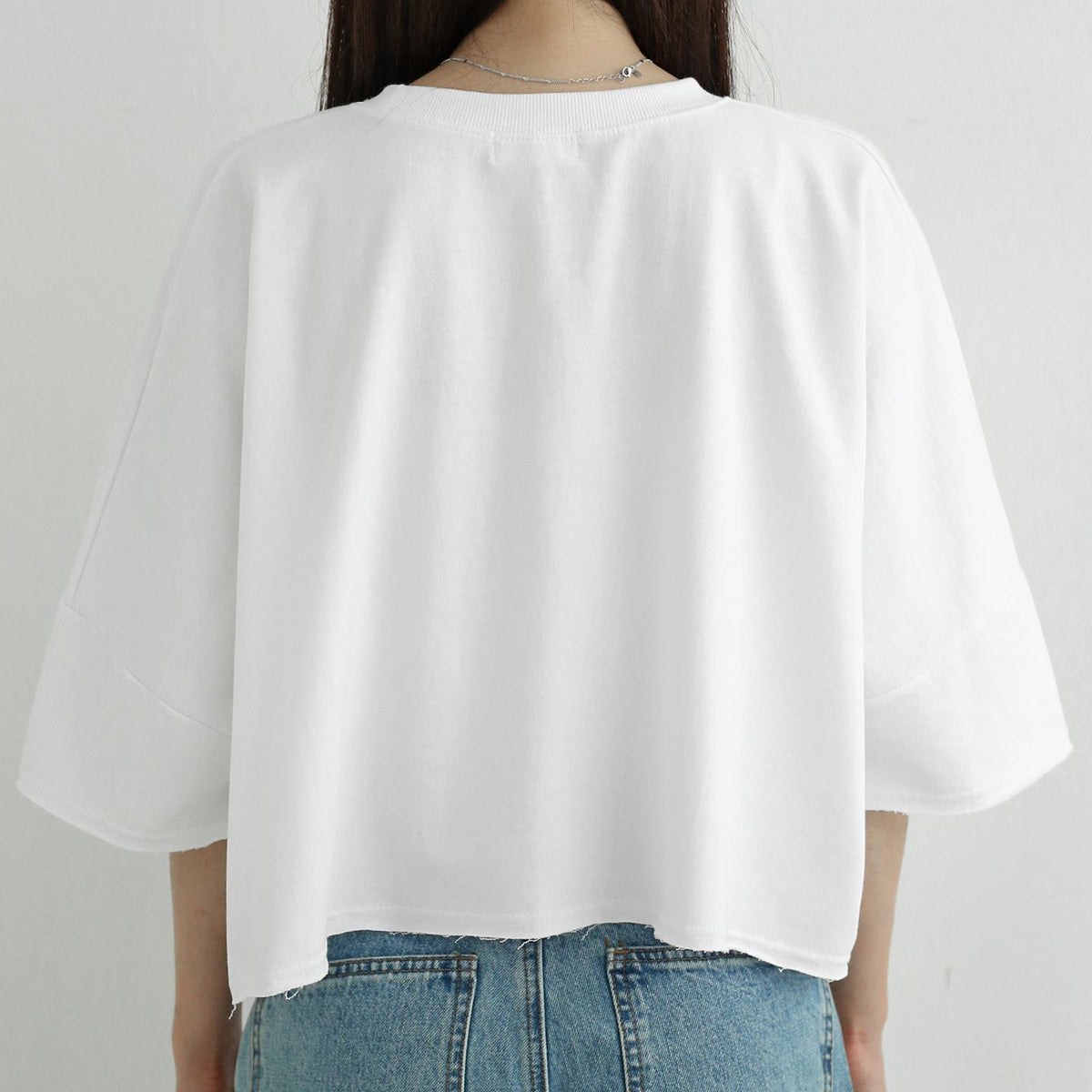 IM LIMITED クロップTシャツ