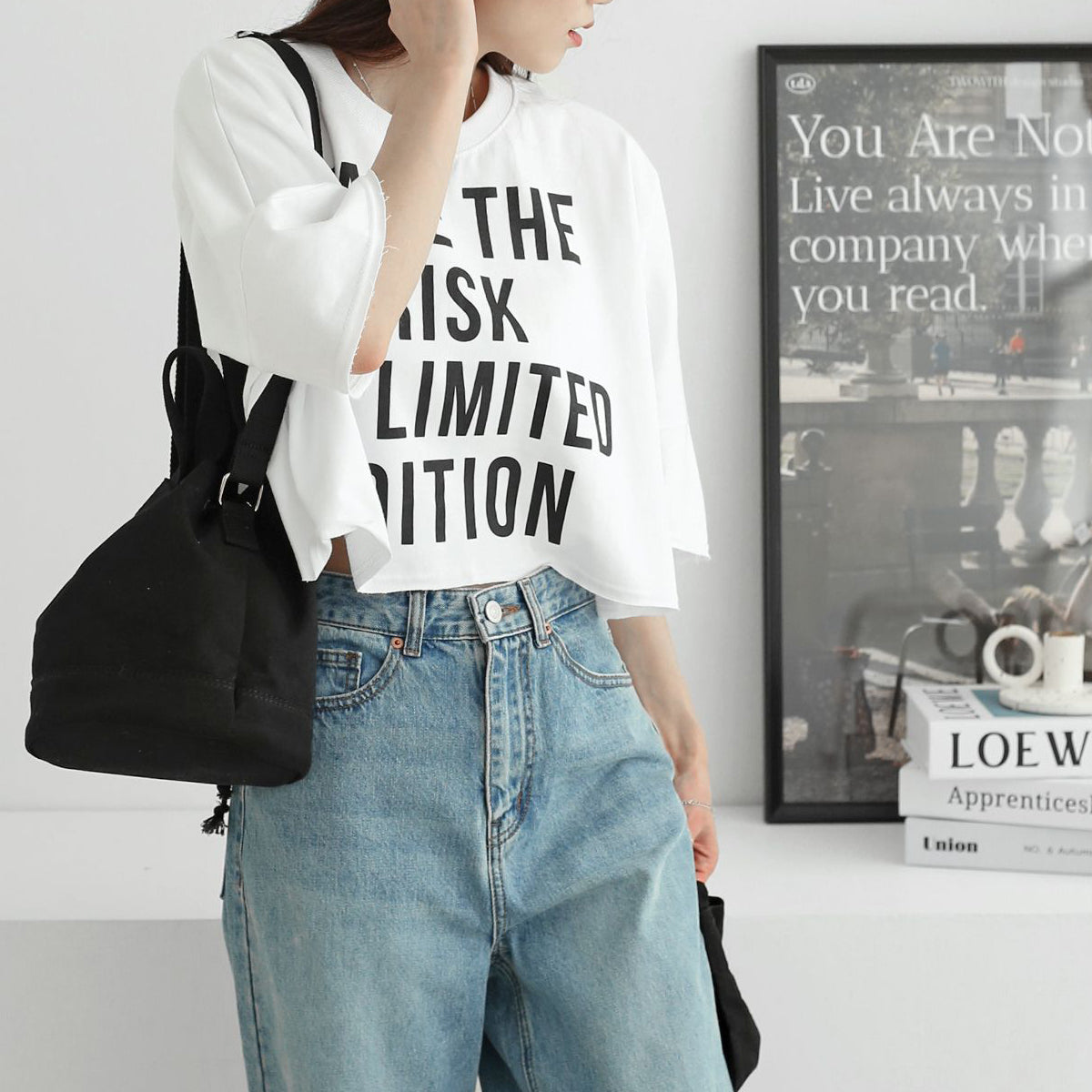 IM LIMITED クロップTシャツ