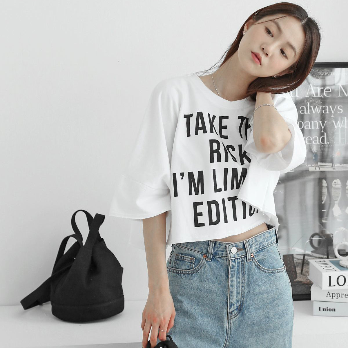IM LIMITED クロップTシャツ