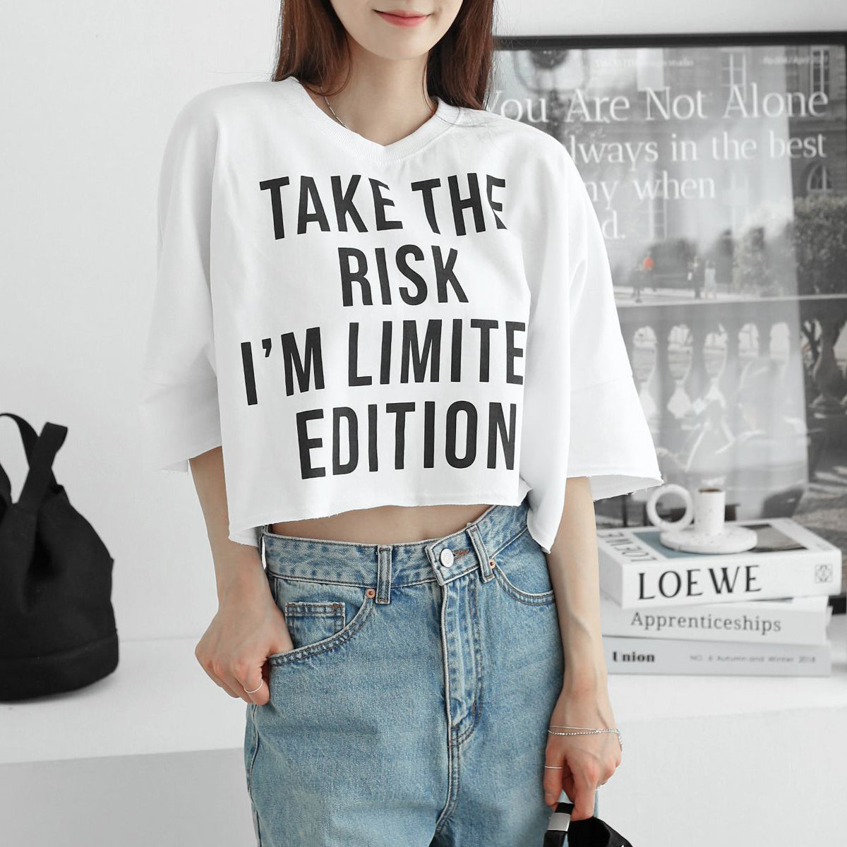 IM LIMITED クロップTシャツ