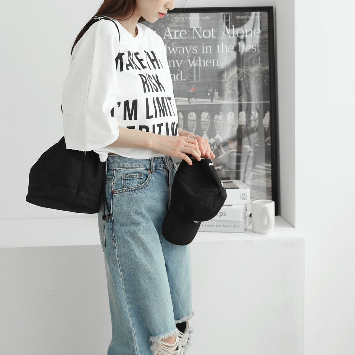 IM LIMITED クロップTシャツ