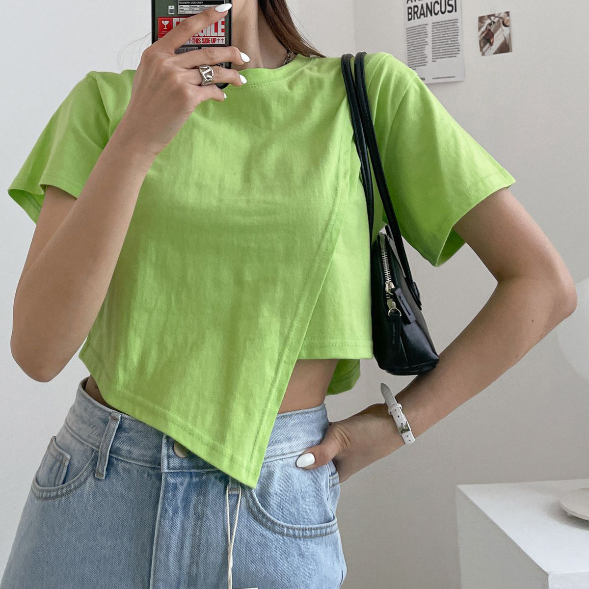 斜め切り替え クロップTシャツ