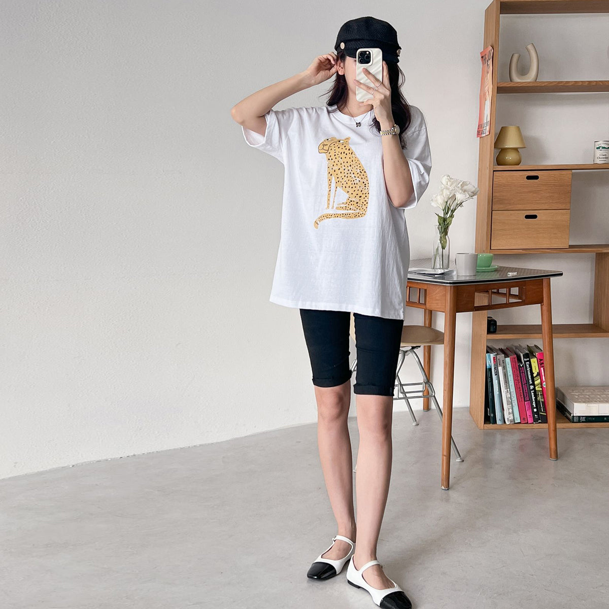 ルーズフィット チーター Tシャツ