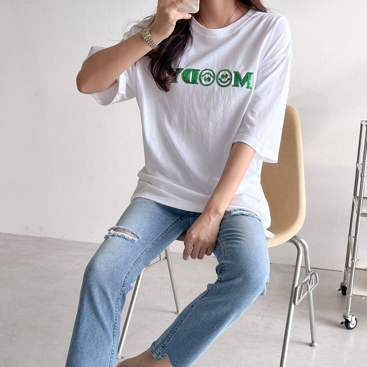 Tシャツ スマイル MOODY スパンコール