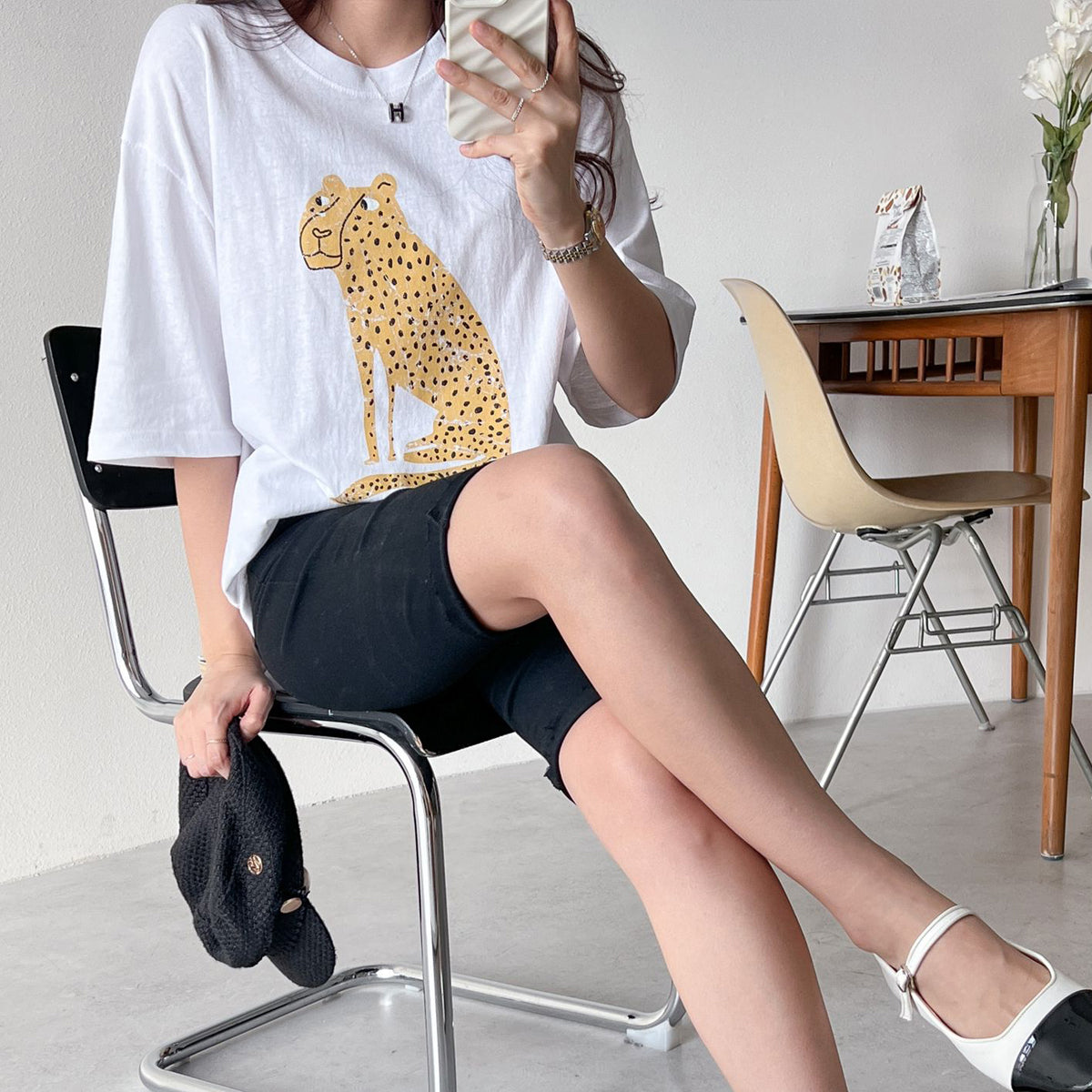 ルーズフィット チーター Tシャツ