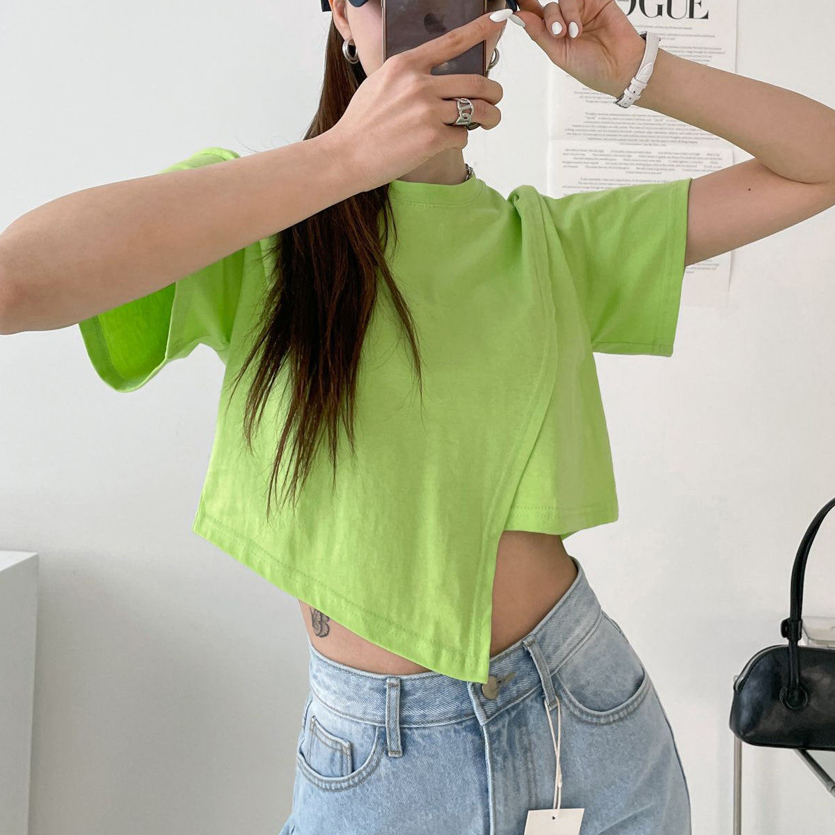 斜め切り替え クロップTシャツ